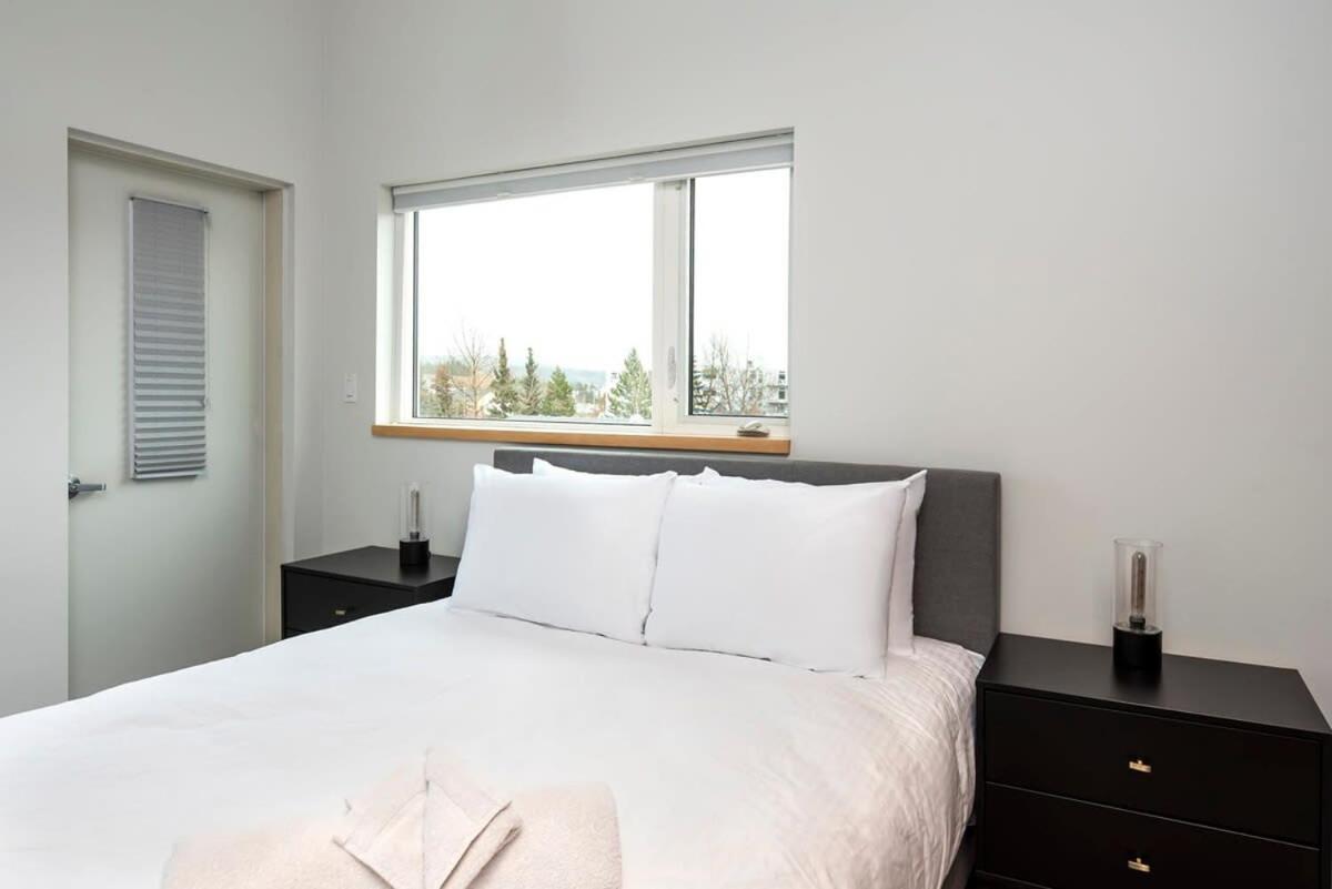 Nn - The Flame - Downtown 1-Bed 2-Bath Villa ไวท์ฮอร์ส ภายนอก รูปภาพ
