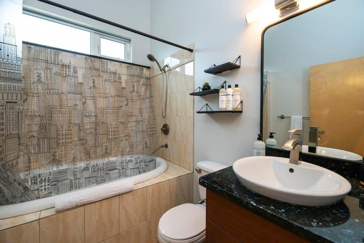 Nn - The Flame - Downtown 1-Bed 2-Bath Villa ไวท์ฮอร์ส ภายนอก รูปภาพ